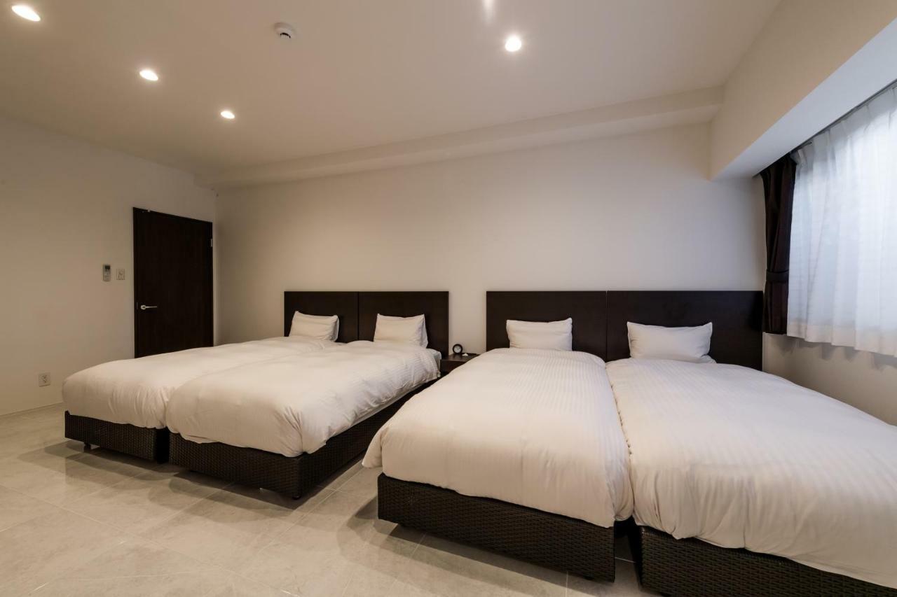 Condo Royal Ryu Kyu Chatan Exteriör bild